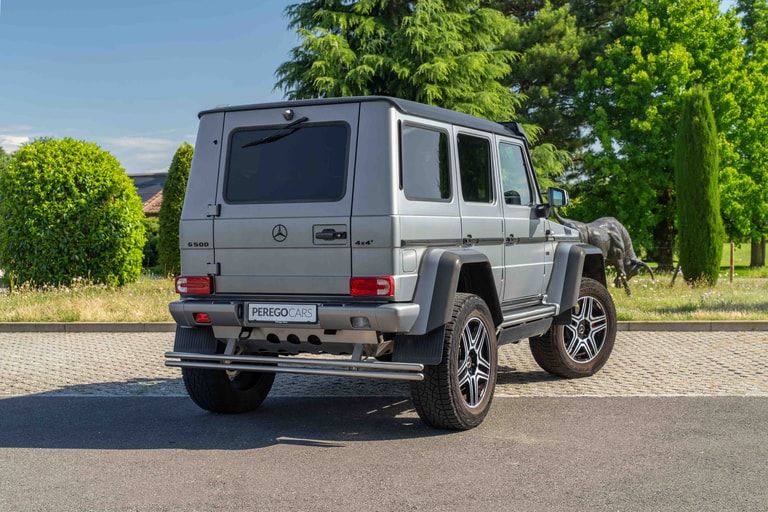 Mercedes-Benz G 500