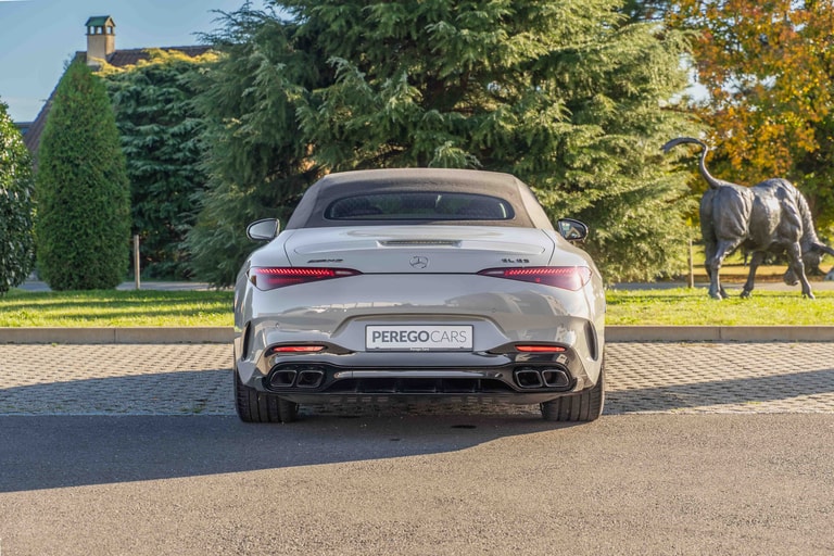 Mercedes-Benz SL 63 AMG