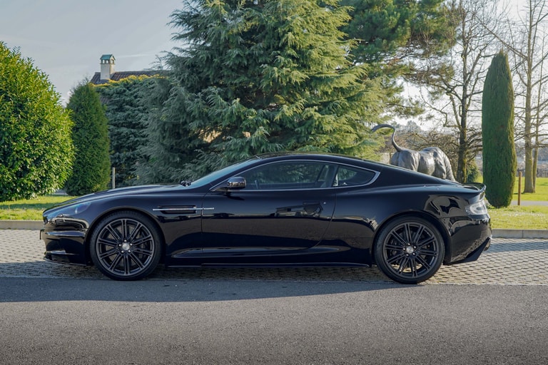 Aston Martin DBS