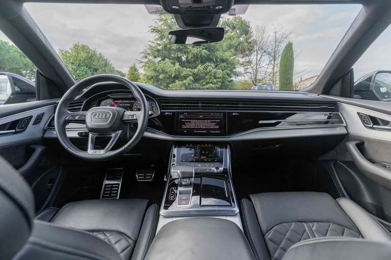 Audi Q8
