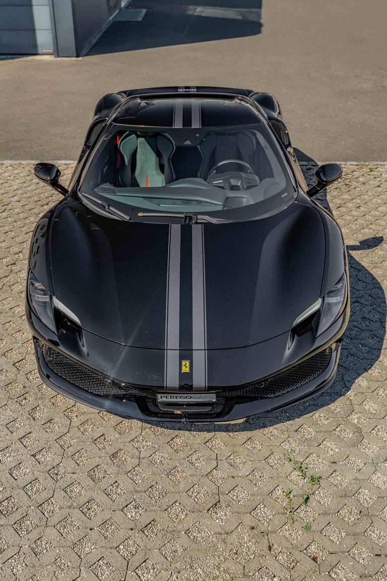 Ferrari 296