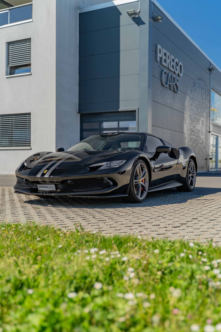 Ferrari 296