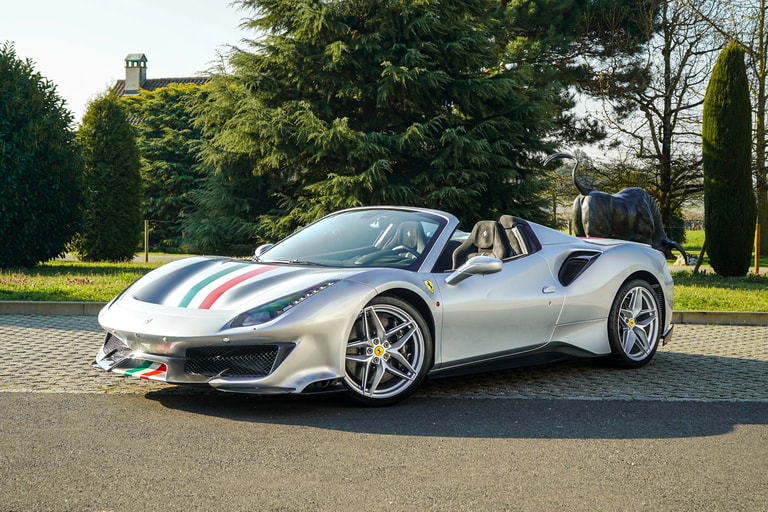 Ferrari 488