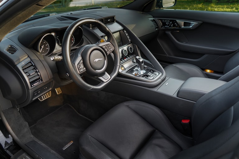 Jaguar F-TYPE