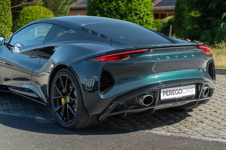Lotus EMIRA
