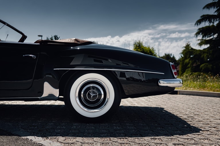 Mercedes-Benz 190
