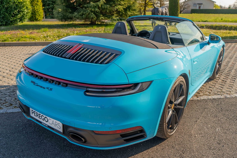 Porsche 911